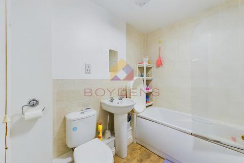 2 bedroom duplex for sale, Rowan Place, Colchester CO1