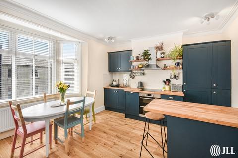 1 bedroom apartment for sale, Fulham Palace Road London W6