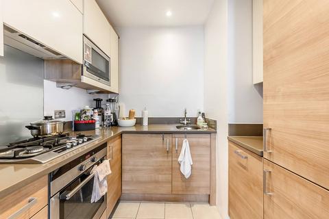 1 bedroom flat to rent, Gloucester Road, South Kensington, London, SW7