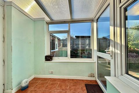 2 bedroom detached bungalow for sale, Hookhills Road, Paignton