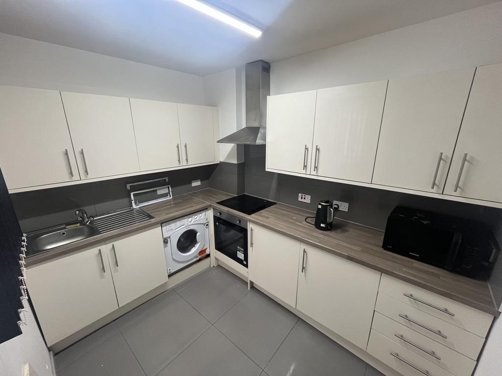 Room Share - 188 Adelphi Street