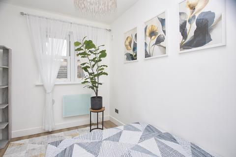 1 bedroom flat for sale, Cheriton Road, Folkestone, CT20