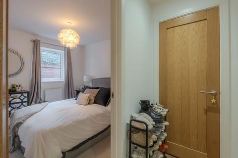 2 bedroom apartment for sale, Lichfield Street, Tamworth, B79