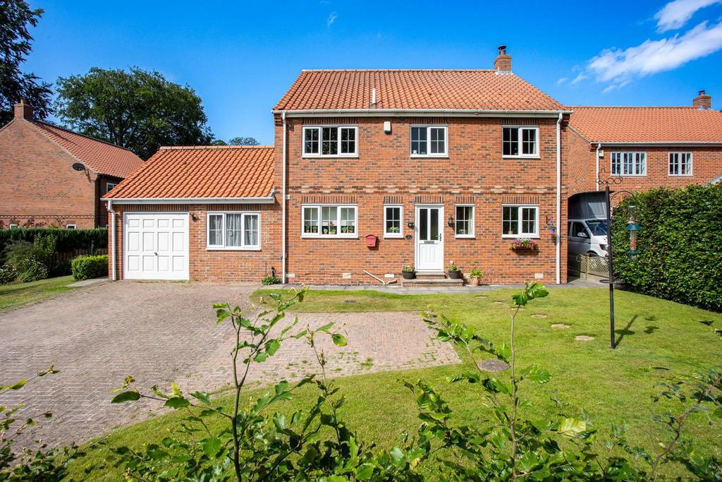 4 The Beeches - Externals-M94 A6049.jpg