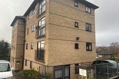 2 bedroom flat to rent, Flat , Taymouth House,  Harold Street, Dover