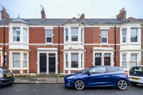 3 bedroom ground floor flat to rent, Tavistock Road, Newcastle Upon Tyne NE2