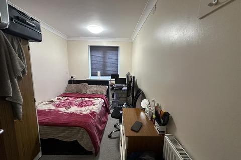 undefined, Flat 1 Queens Crescent, Exeter EX4