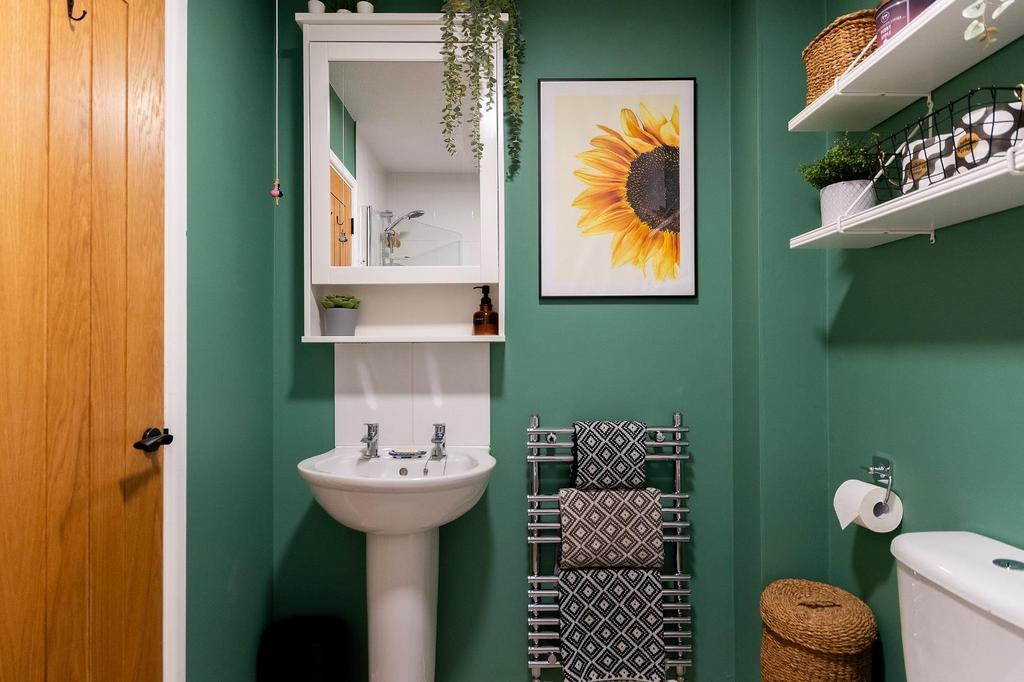 0 B5 TCPY - Bathroom A.jpg