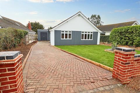 3 bedroom detached bungalow for sale, Borrow Road, Lowestoft