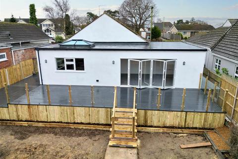 8 Borrow Road, Lowestoft, NR32 3PN