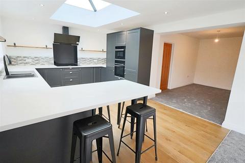 8 Borrow Road, Lowestoft, NR32 3PN