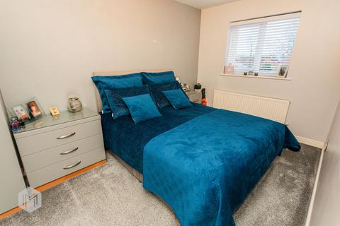 4 Alder Close, Bury, BL8 2PT