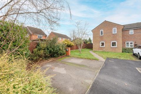 3 bedroom semi-detached house for sale, Buxton Close, Easton