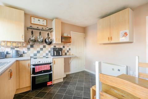 3 bedroom semi-detached house for sale, Buxton Close, Easton