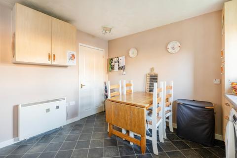 3 bedroom semi-detached house for sale, Buxton Close, Easton