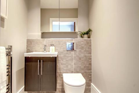 undefined, Hampstead Garden Suburb NW11