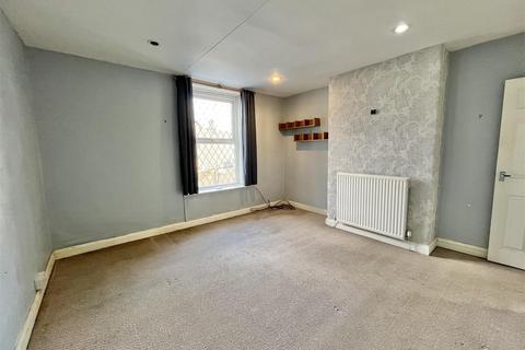 2 bedroom terraced house for sale, Railway Street, Hadfield, Glossop