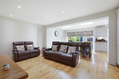 17 Broomcroft Road, Rainham, Gillingham, ME8 7NS