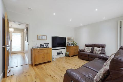 17 Broomcroft Road, Rainham, Gillingham, ME8 7NS