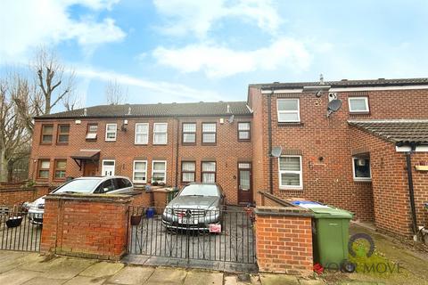 Fieldfare Road, London SE28