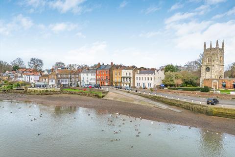 undefined, Church Street, Old Isleworth, Isleworth, Middlesex, TW7