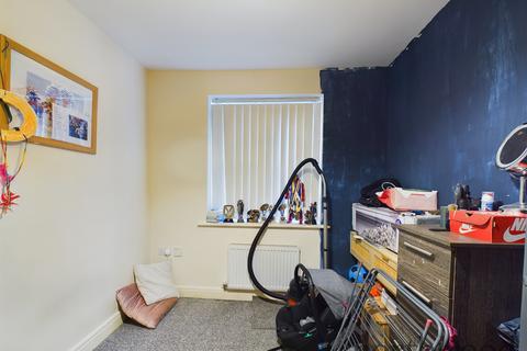 2 bedroom flat for sale, Brigadier Drive, West Derby, Liverpool, L12