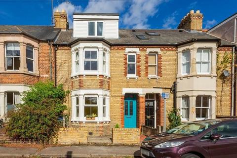 3 bedroom terraced house to rent, Edith Road, Oxford