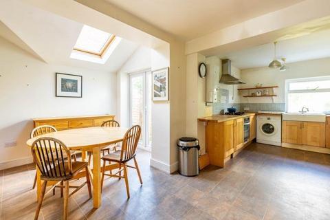 3 bedroom terraced house to rent, Edith Road, Oxford