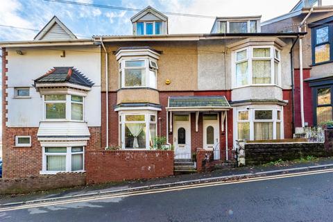 4 bedroom terraced house for sale, Heathfield, Swansea