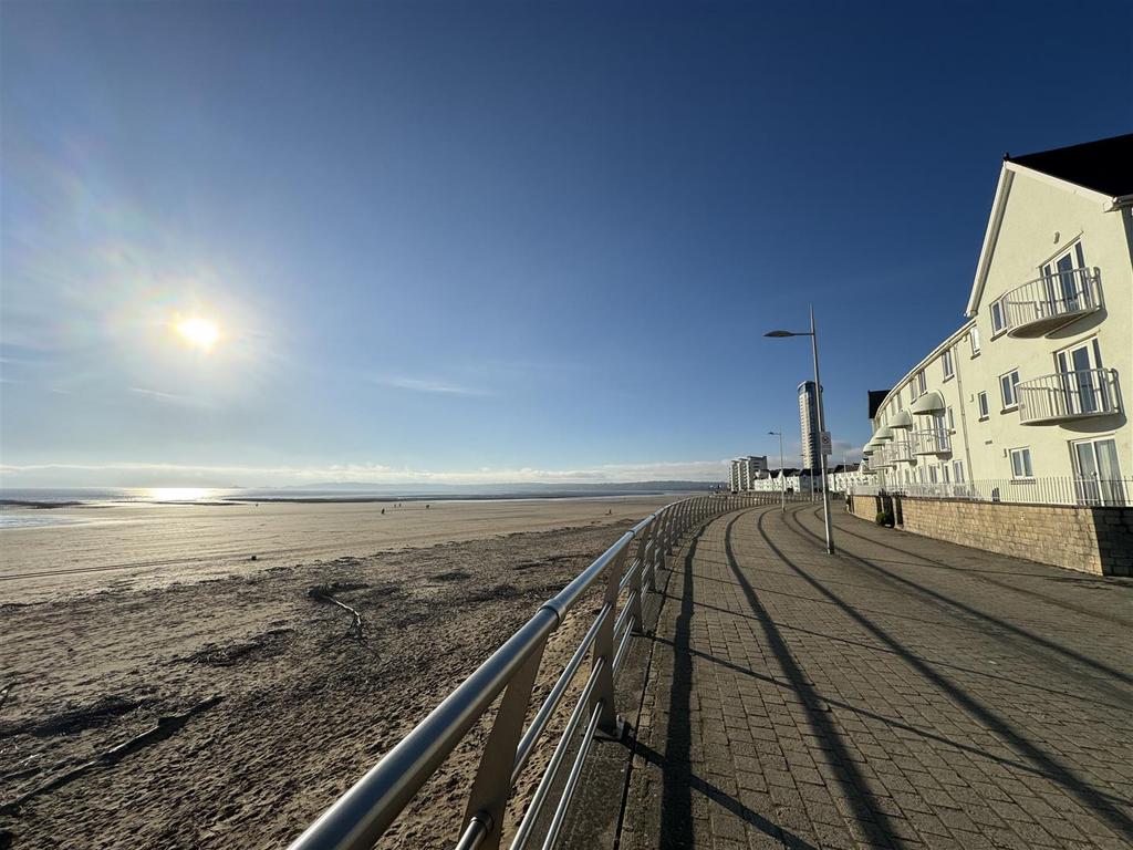Beach 1.jpg