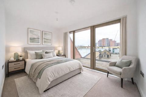 2 bedroom duplex for sale, Portway House, Ossory Road, London