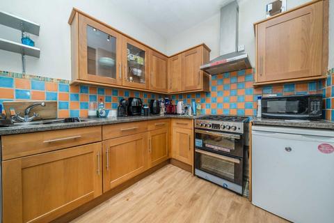 2 bedroom flat for sale, Surbiton Road, Kingston Upon Thames KT1