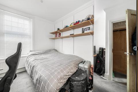 2 bedroom apartment for sale, Hanover Park, Peckham, London, SE15