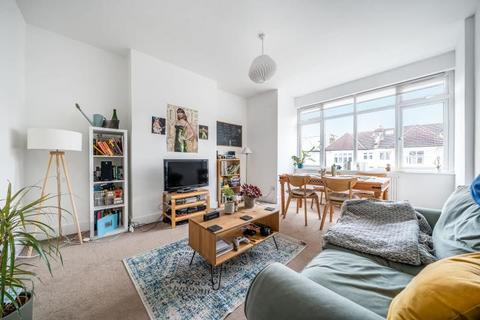 2 bedroom flat for sale, Wormholt Road, London, W12