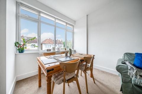 2 bedroom flat for sale, Wormholt Road, London, W12