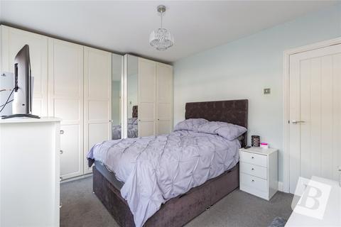 2 bedroom terraced house for sale, Richards Avenue, Romford, RM7