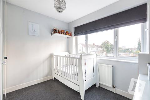 26 Richards Avenue, Romford, RM7 9ES
