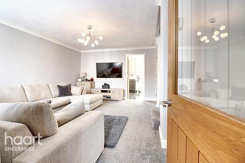 57 Appleford Drive, Minster On Sea, Sheerness, ME12 2TB