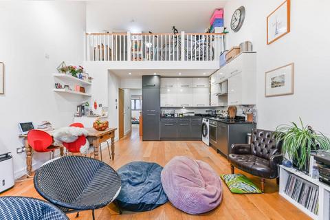 2 bedroom flat for sale, Auckland Road, Crystal Palace, London, SE19