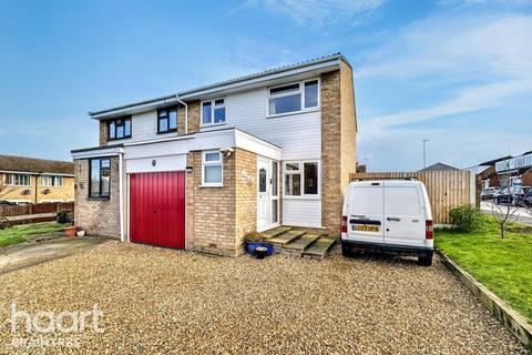 3 bedroom semi-detached house for sale, Albemarle Gardens, Braintree