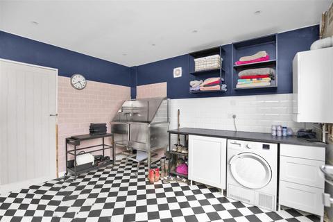 36 Brick Lane, Slinfold, Horsham, RH13 0BE