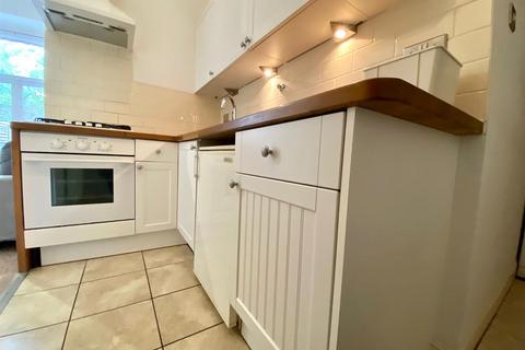 1 bedroom flat to rent, Walm Lane, Willesden Green