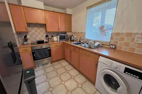 2 bedroom ground floor flat for sale, Heritage Way, Priddys Hard, Gosport, PO12 4GU