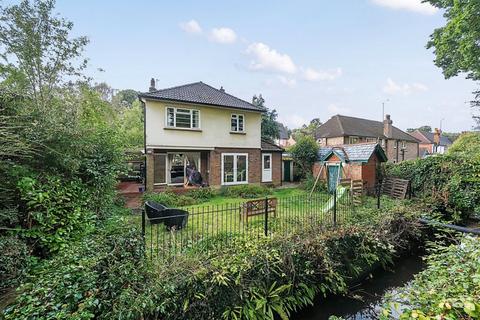 3 bedroom detached house for sale, Lower Camden, Chislehurst