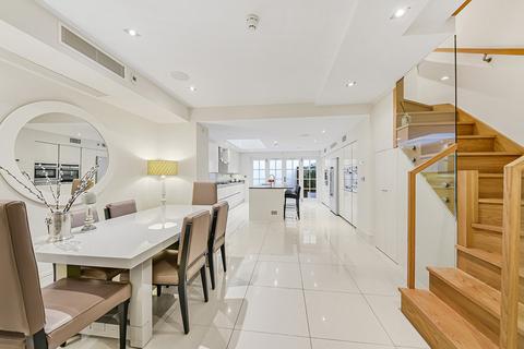 4 bedroom end of terrace house for sale, Warwick Way, London, SW1V