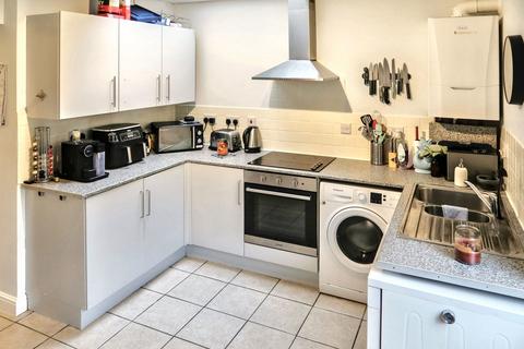 2 bedroom terraced house for sale, The Fairway, Banbury