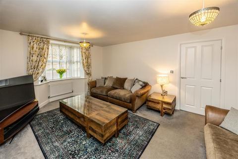 4 bedroom detached house for sale, Bluebell Square, Bradford BD12