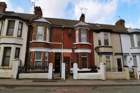 Richmond Road, Gillingham, Kent, ME7