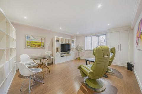 1 bedroom flat for sale, Upper Richmond Road, Putney