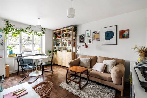 42 Limeway Terrace, Dorking, RH4 1HZ